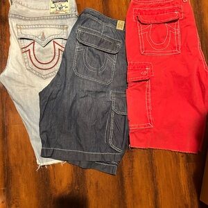 True Religion Cargo Shorts in Red and Blue with Stylish Design